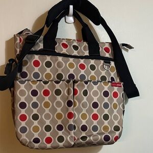 Skip Hop Messenger Diaper Bag Duo Signature